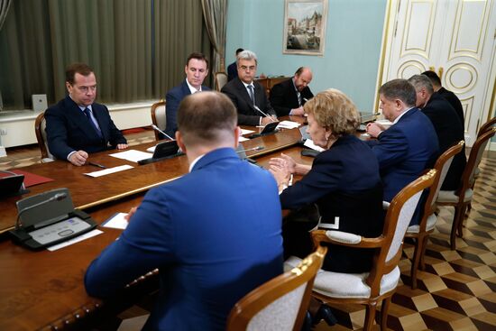Премьер-министр РФ Д. Медведев встретился с председателем парламента Молдавии З. Гречаный