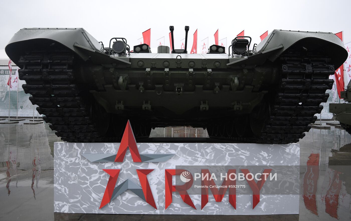 Международный военно-технический форум "Армия-2019". День третий