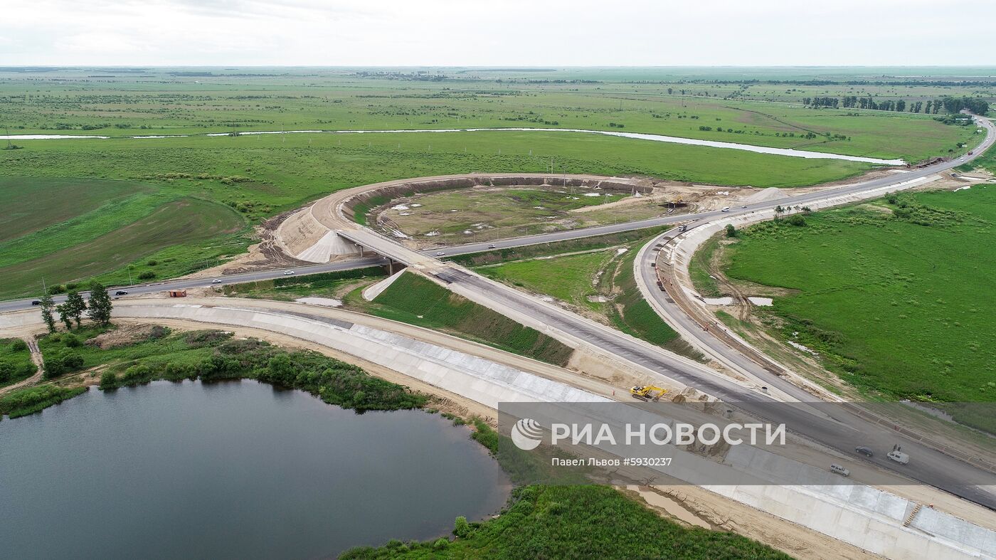 Автомобильный мост Благовещенск - Хэйхэ через реку Амур