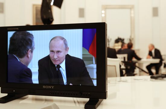 Интервью президента РФ В. Путина газете Financial Times