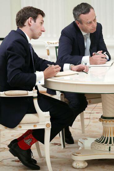 Интервью президента РФ В. Путина газете Financial Times