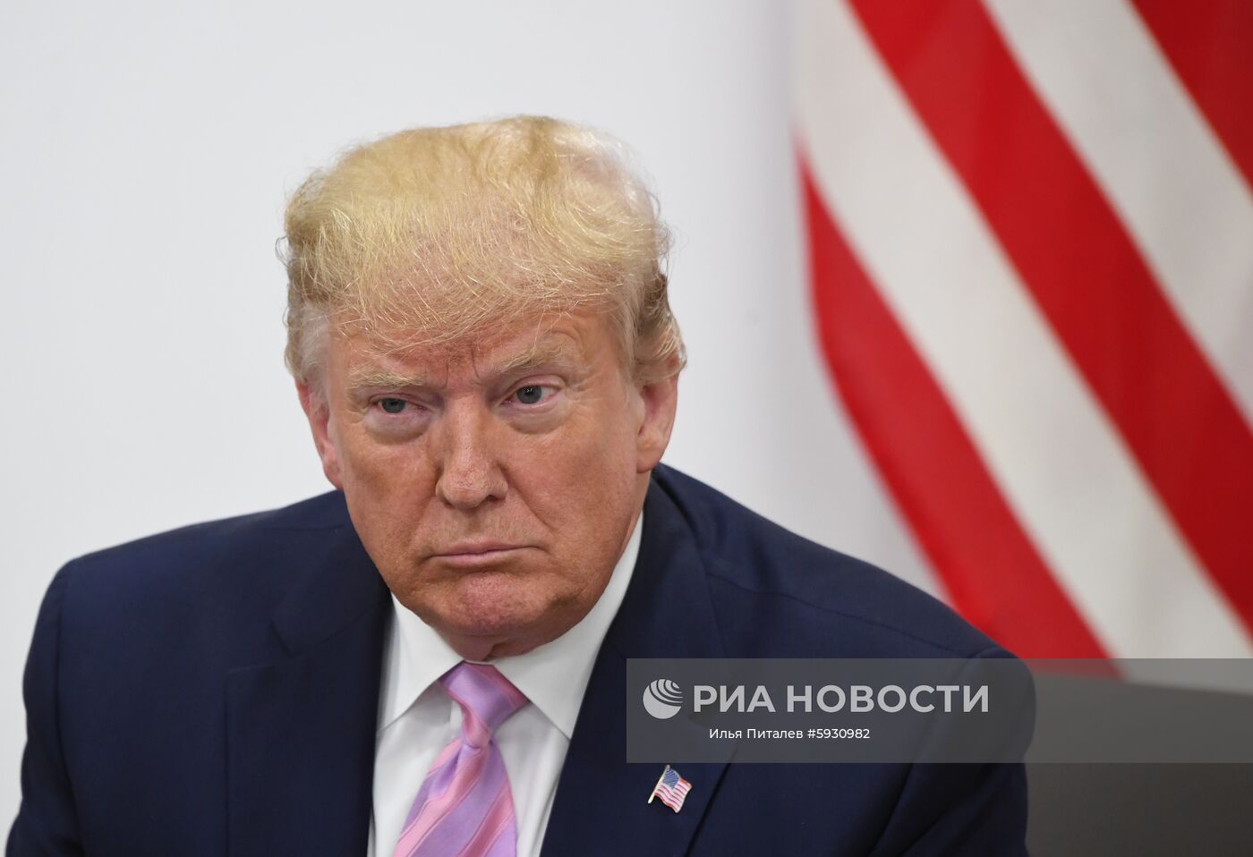 Рабочий визит президента РФ В. Путина в Японию для участия в саммите "Группы двадцати"