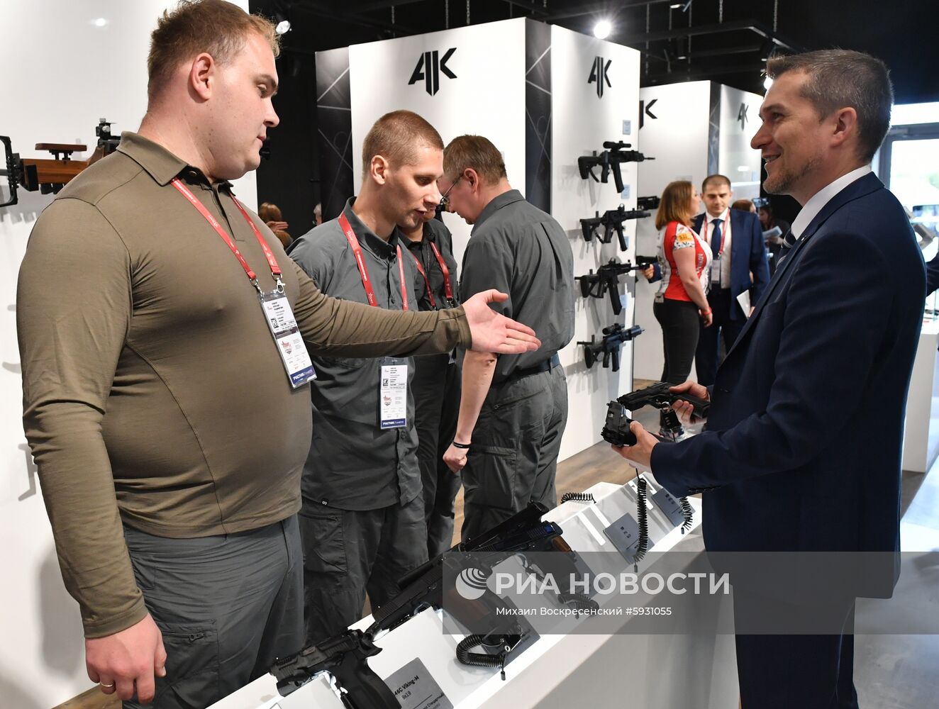 Открытие международного военно-технического форума "Армия-2019"