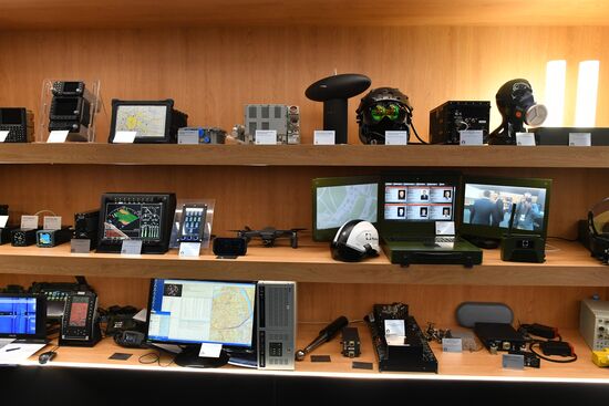 Открытие международного военно-технического форума "Армия-2019" 