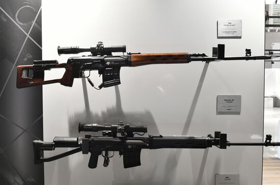 Открытие международного военно-технического форума "Армия-2019" 