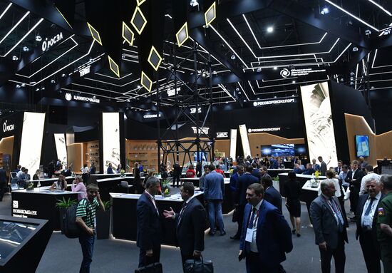 Открытие международного военно-технического форума "Армия-2019" 