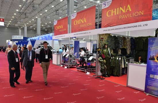 Открытие международного военно-технического форума "Армия-2019" 
