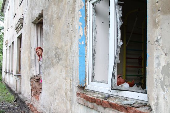 Последствия обстрела в Донецке