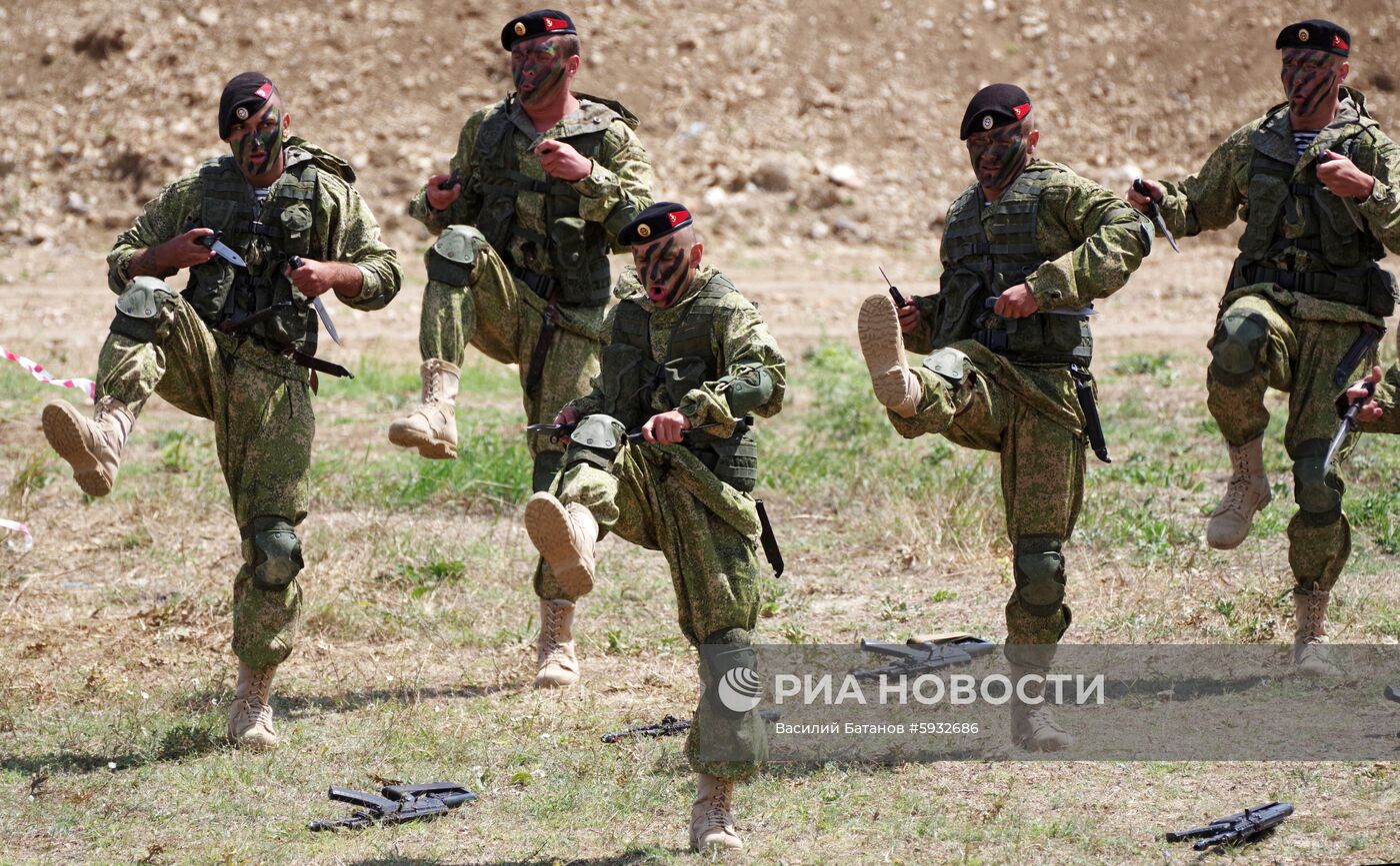 Международный военно-технический форум "Армия-2019" в Севастополе