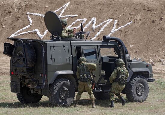 Международный военно-технический форум "Армия-2019" в Севастополе