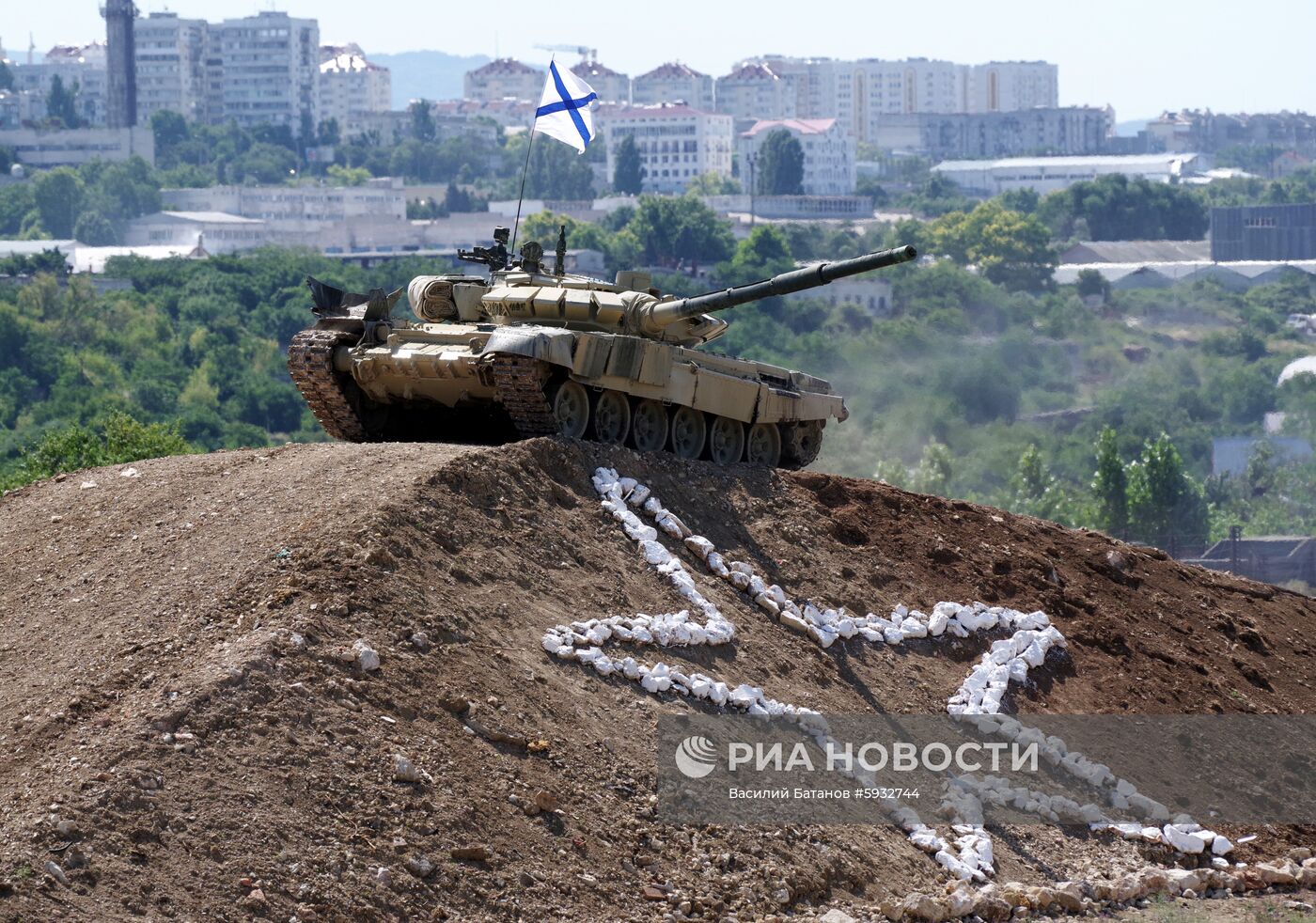 Международный военно-технический форум "Армия-2019" в Севастополе