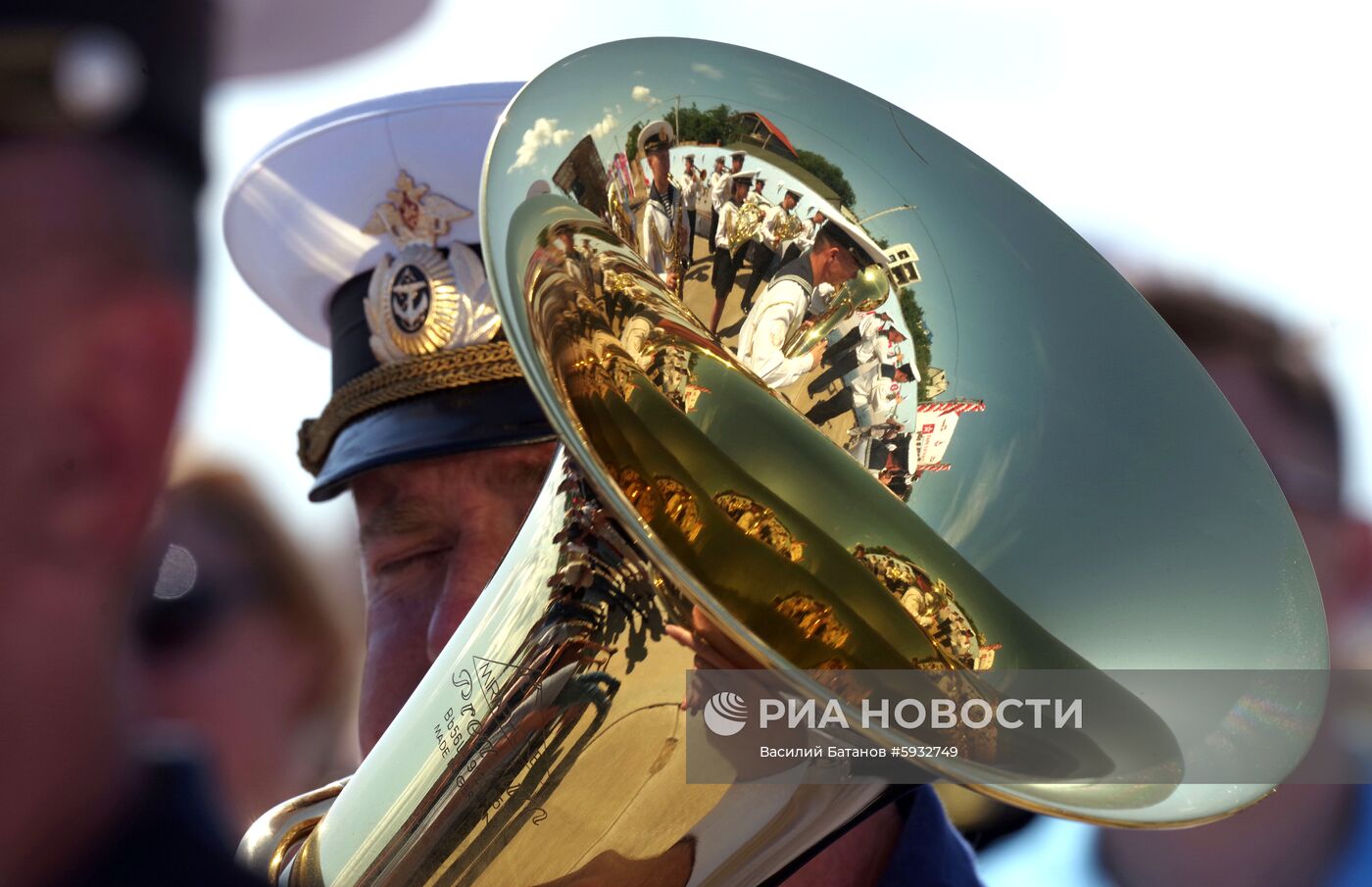 Международный военно-технический форум "Армия-2019" в Севастополе