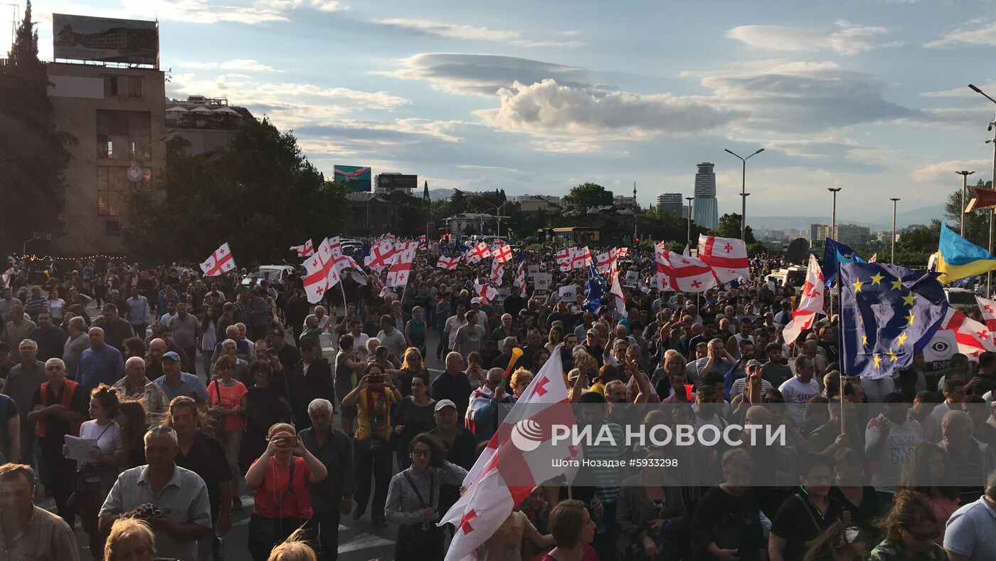 "Марш свободы" в Тбилиси