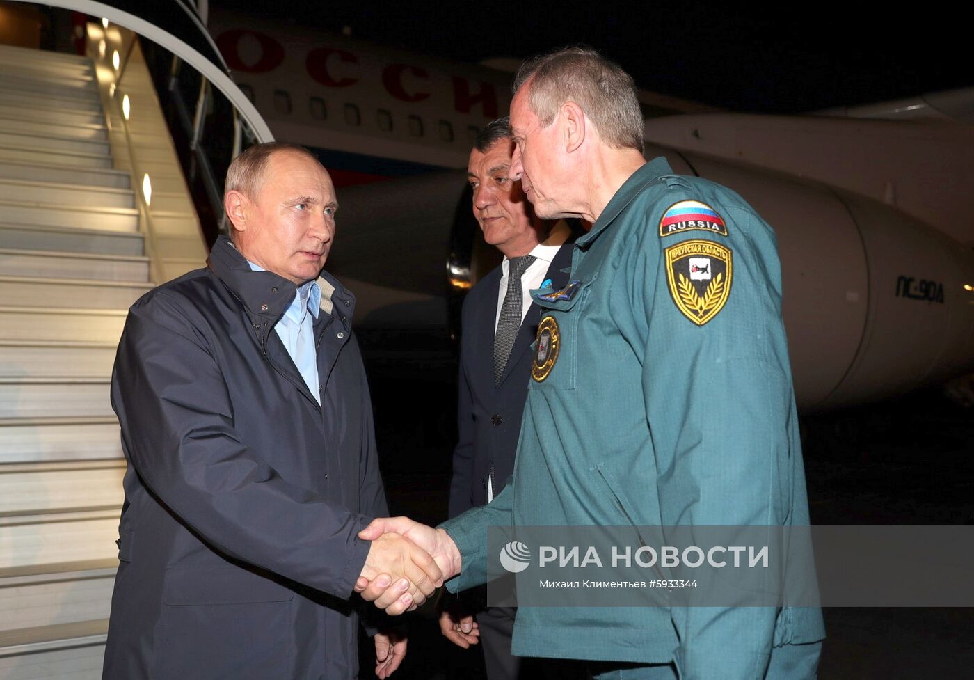 Президент РФ В. Путин провел совещание по ситуации с наводнениями в Иркутской области