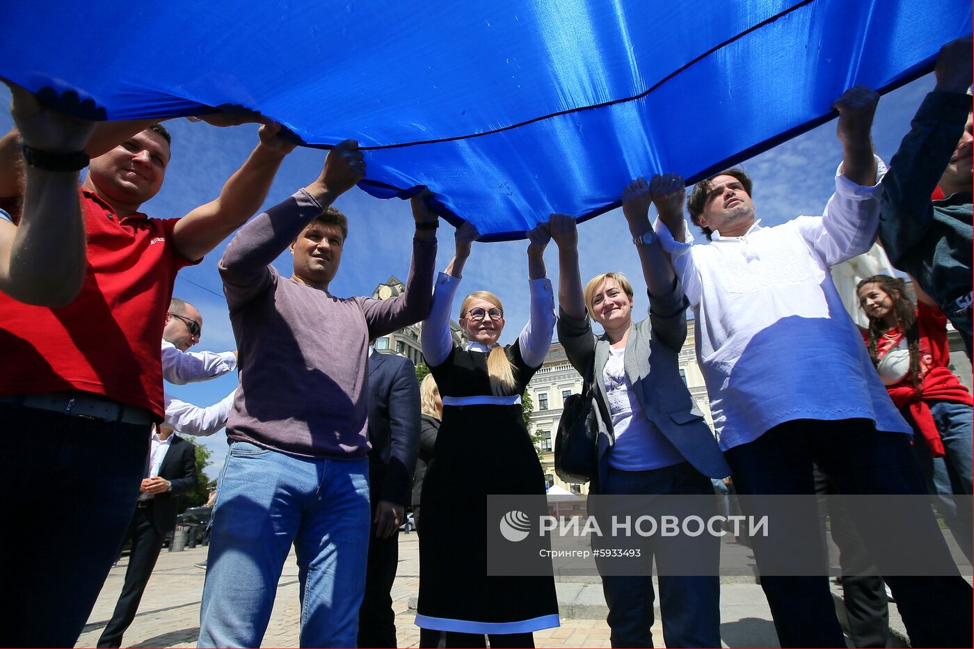 Предвыборная акция партии "Батькивщина" в Киеве