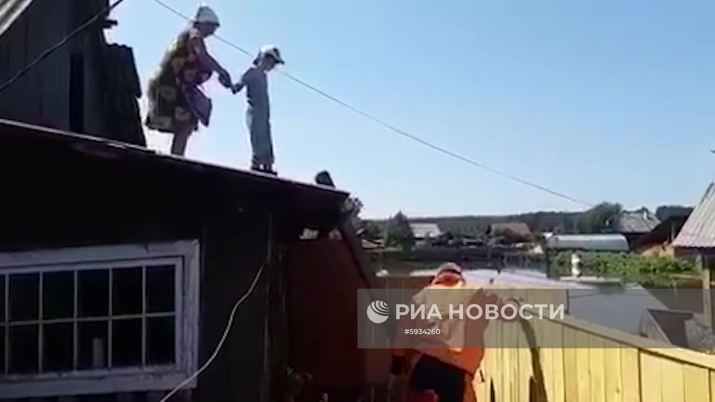 Ситуация в зоне подтопления в Иркутской области