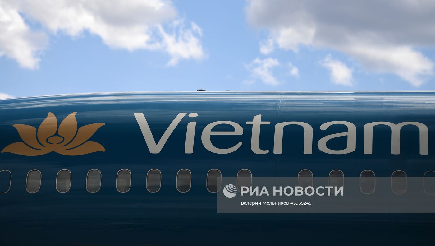 Встреча рейса авиакомпании Vietnam Airlines в аэропорту Шереметьево