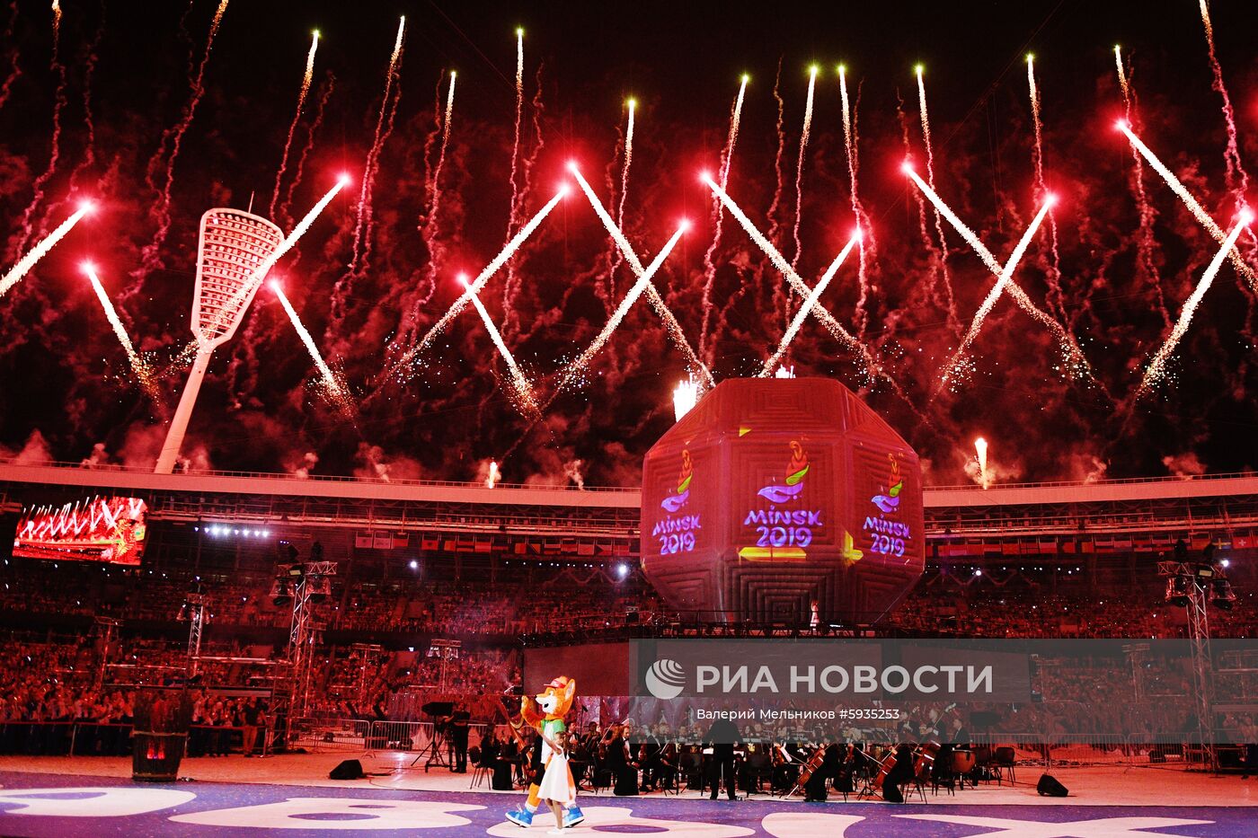 Церемония закрытия II Европейских игр