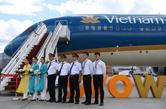 Встреча рейса авиакомпании Vietnam Airlines в аэропорту Шереметьево 