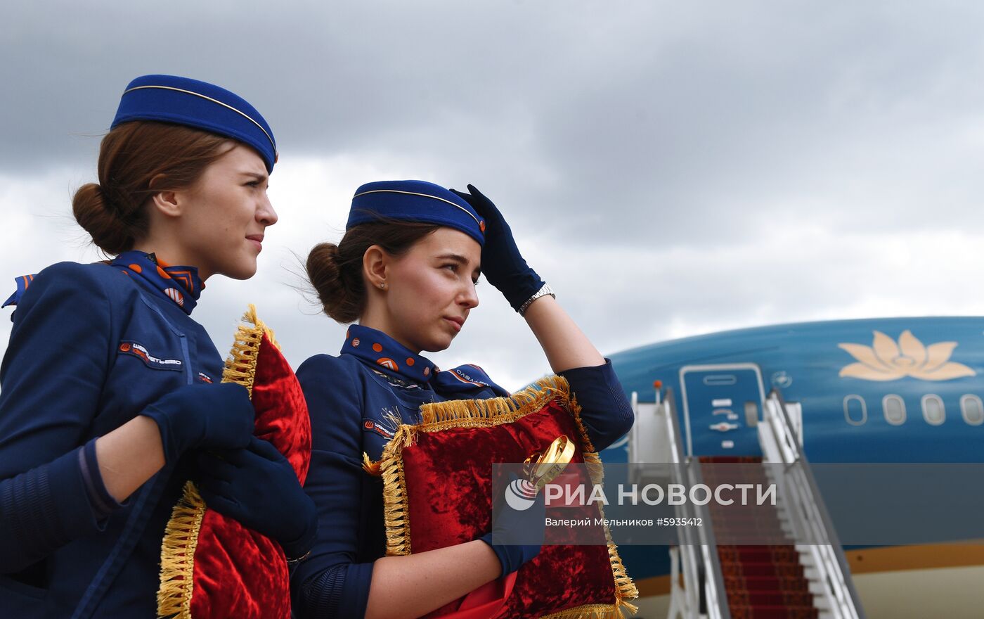 Встреча рейса авиакомпании Vietnam Airlines в аэропорту Шереметьево