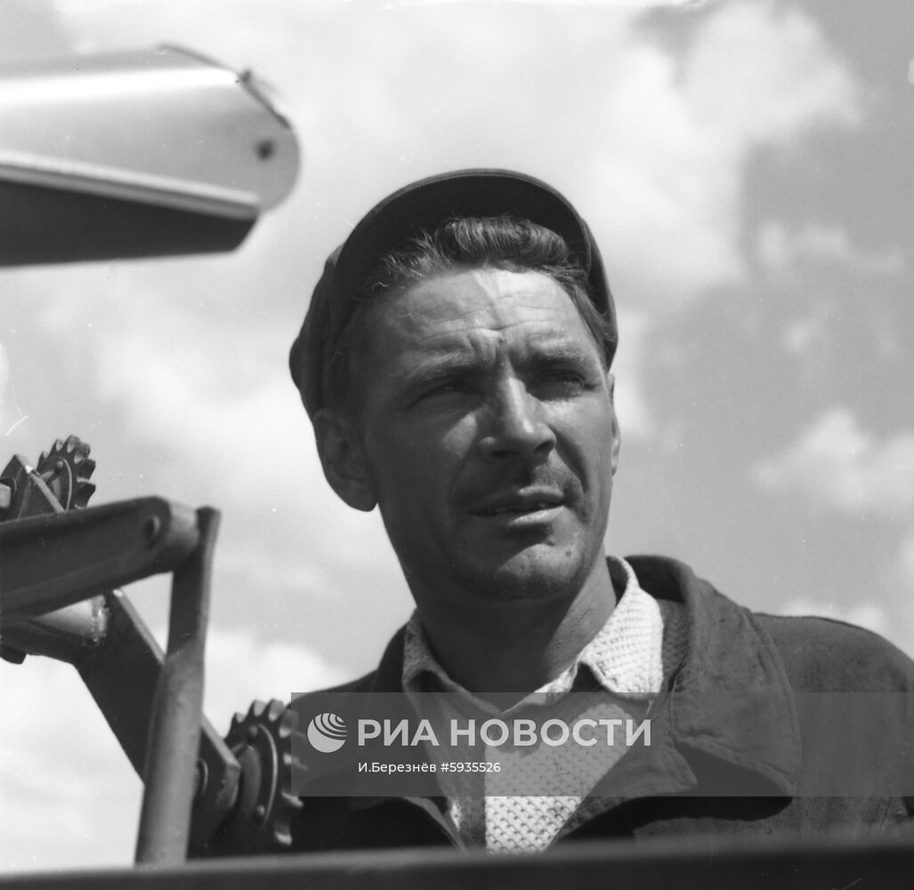 Герой Социалистического Труда  А. Гусев