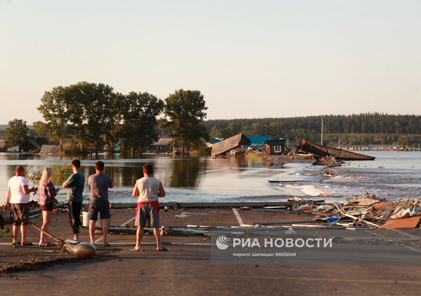 Ситуация в зоне подтопления в Иркутской области