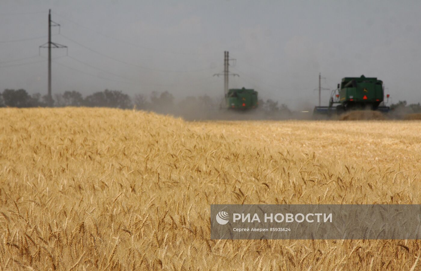 Уборка зерновых в Донецкой и Луганской областях
