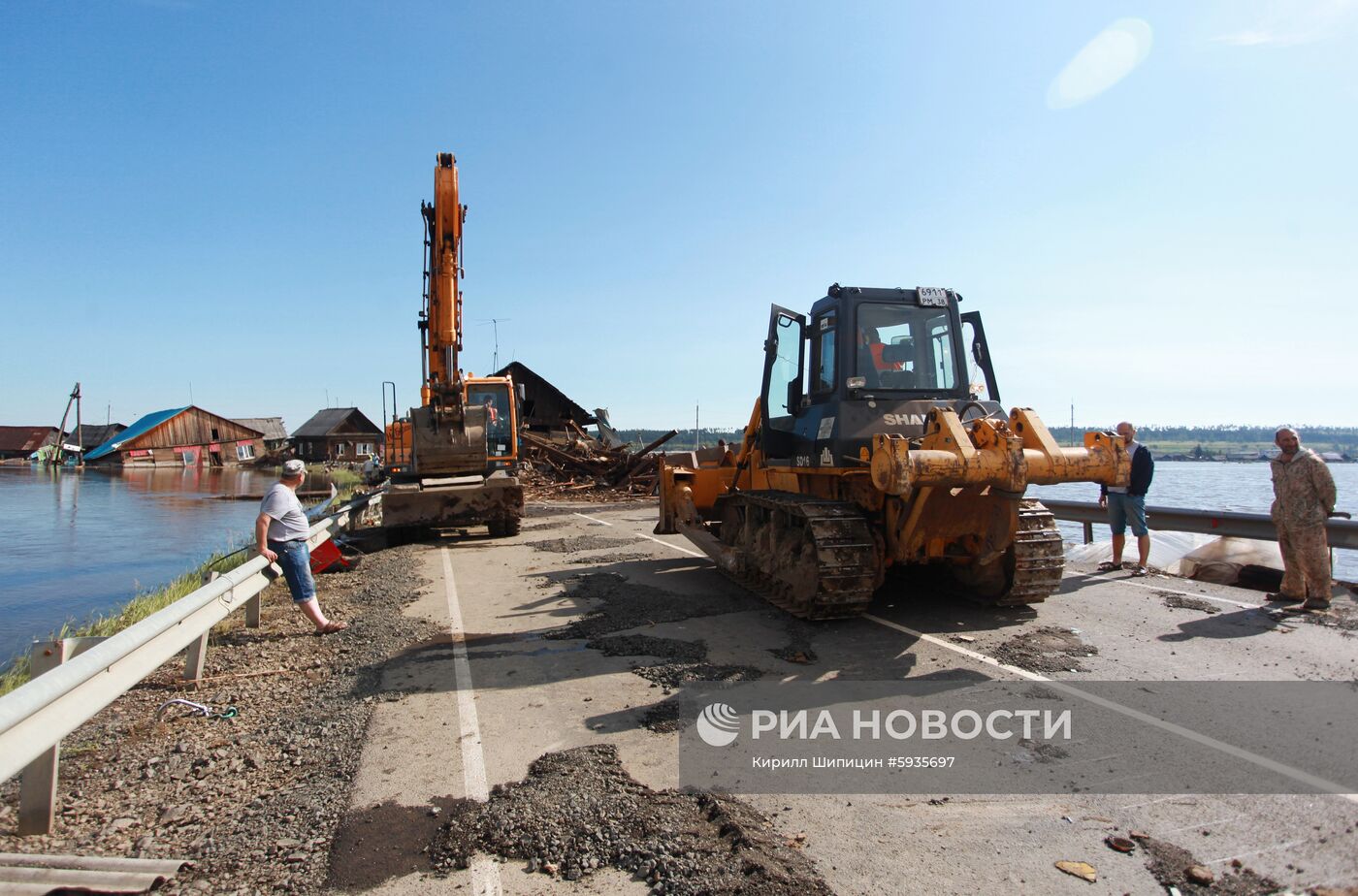 Ситуация в зоне подтопления в Иркутской области