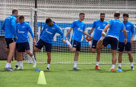 Футбол. Тренировка ФК "Зенит"