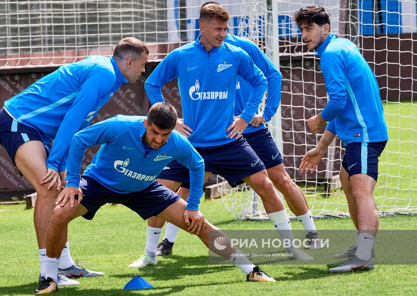 Футбол. Тренировка ФК "Зенит"