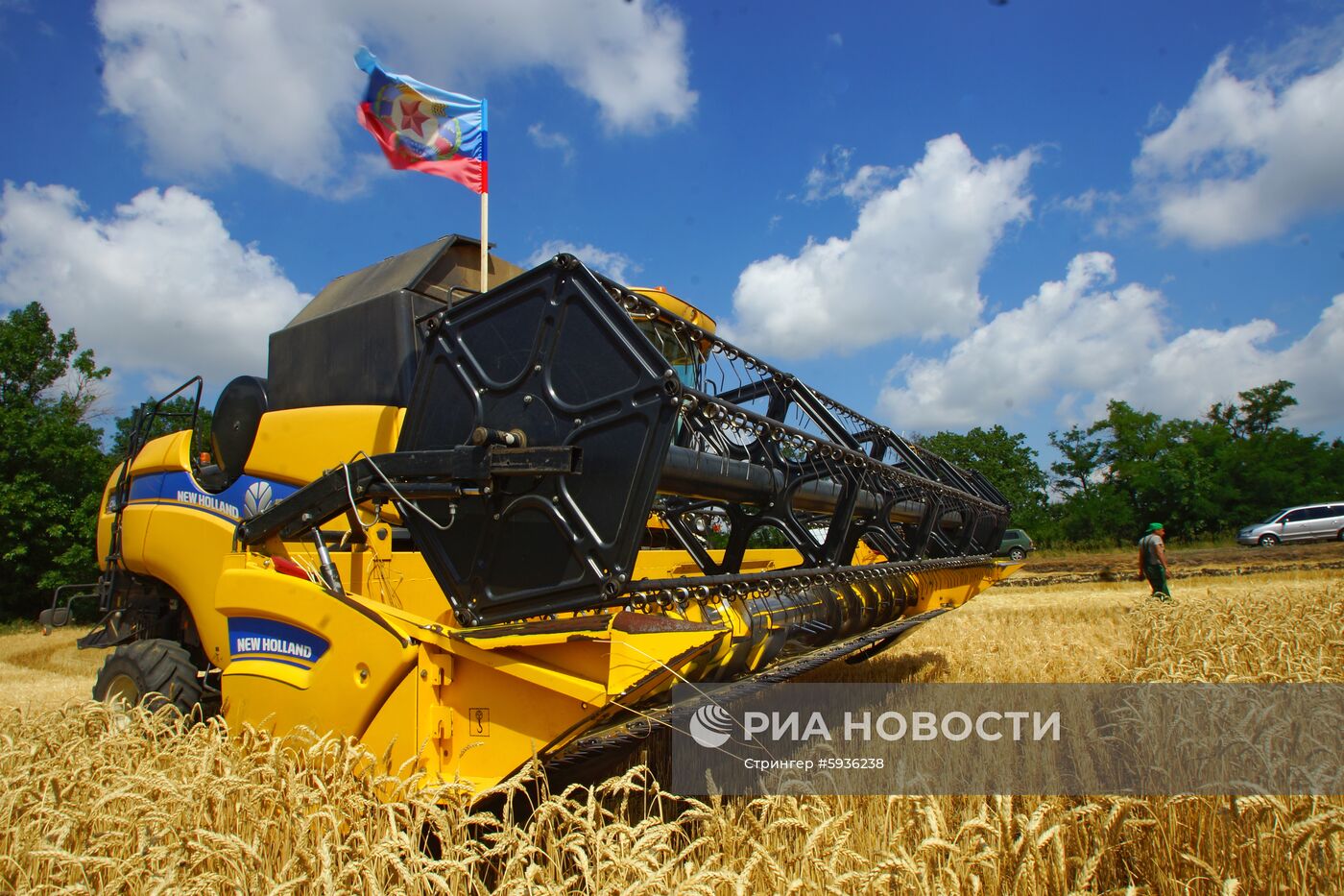 Уборка зерновых в Донецкой и Луганской областях