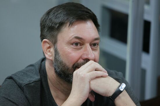 Заседание суда по делу журналиста К. Вышинского