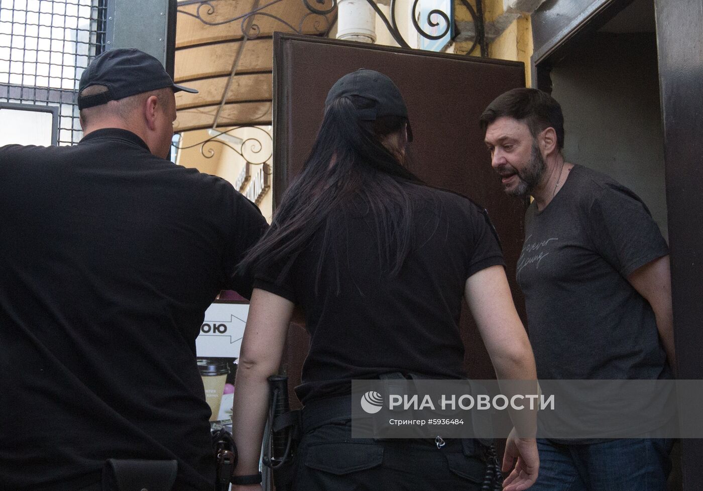 Заседание суда по делу журналиста К. Вышинского