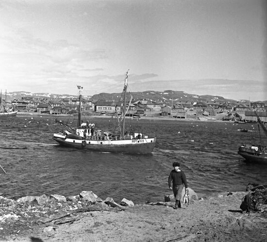 Рыболовецкий колхоз "Мурманец"