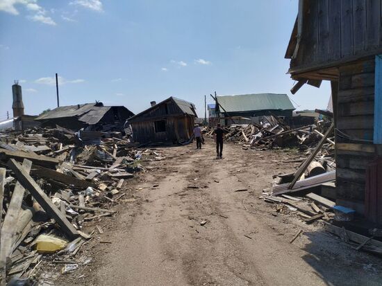 Ситуация в зоне подтопления в Иркутской области