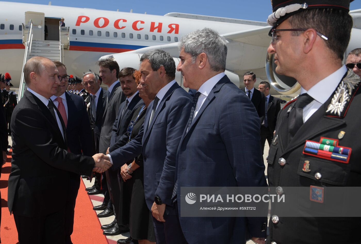 Официальный визит президента РФ В. Путина в Италию