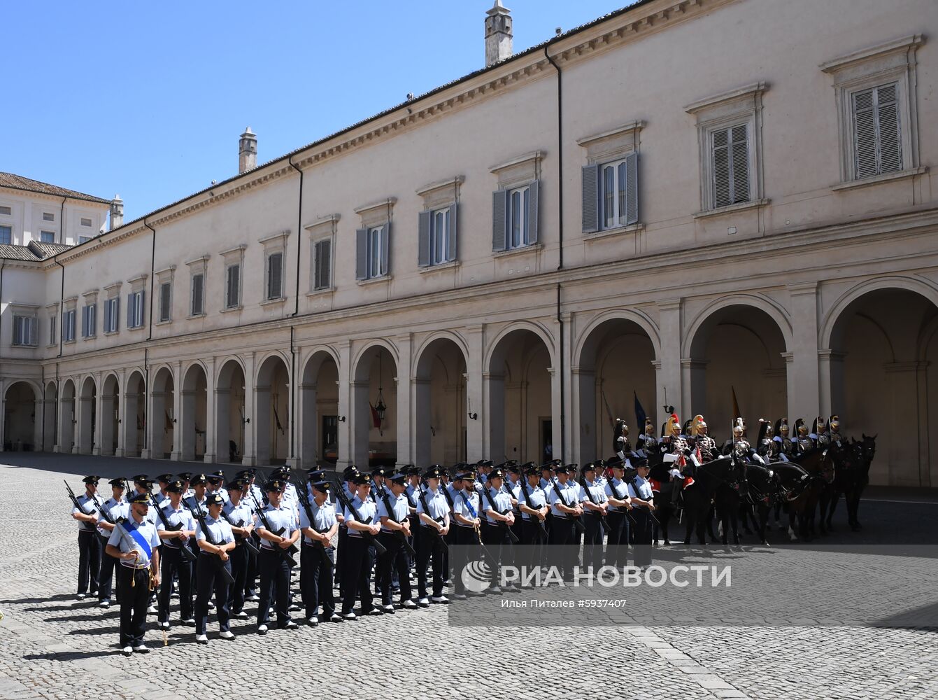 Официальный визит президента РФ В. Путина в Италию