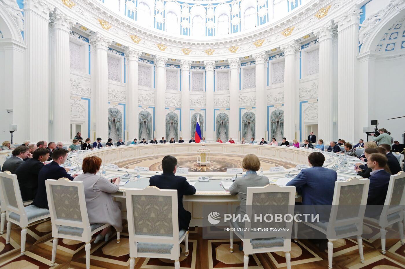 Заседание Совета при президенте РФ по реализации госполитики в сфере защиты детей