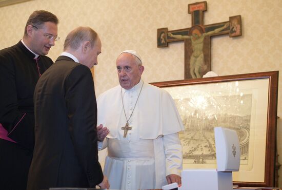Визит президента РФ В. Путина в Ватикан