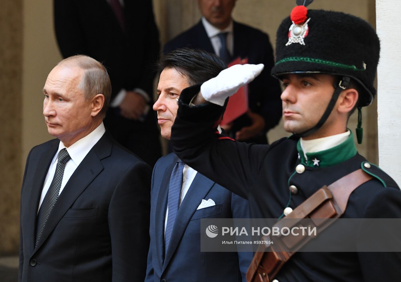 Официальный визит президента РФ В. Путина в Италию