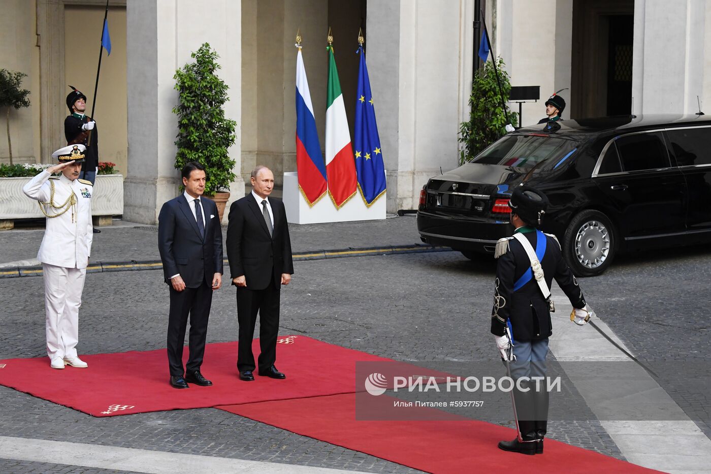Официальный визит президента РФ В. Путина в Италию