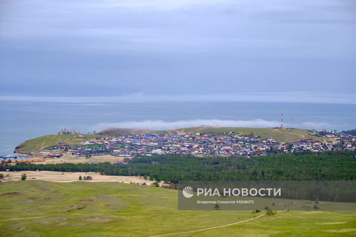 Остров Ольхон на озере Байкал