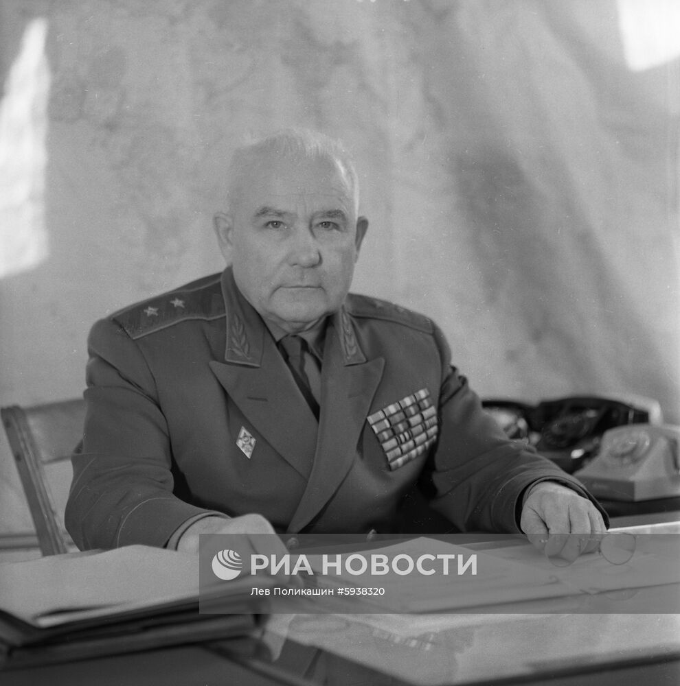 Генерал-лейтенант Матвей Семенович Новиков