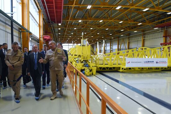 Пуск РН"Союз-2.1б" со спутником "Метеор-М" с космодрома Восточный