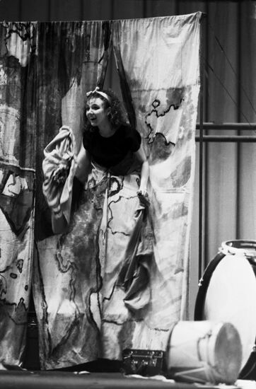 Выступление театра-студии пластической импровизации Олега Киселева