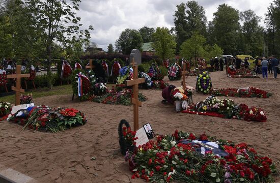 Похороны моряков-подводников в Санкт-Петербурге