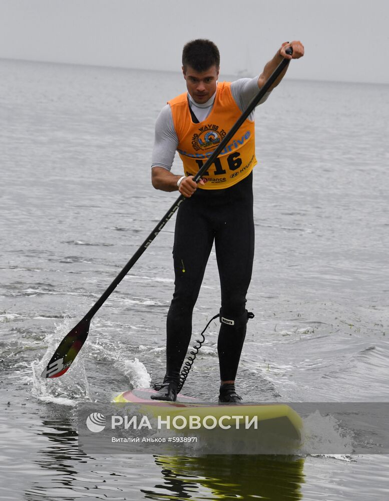 Турнир по сапсёрфингу во Владивостоке