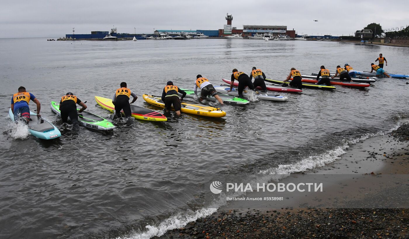 Турнир по сапсёрфингу во Владивостоке