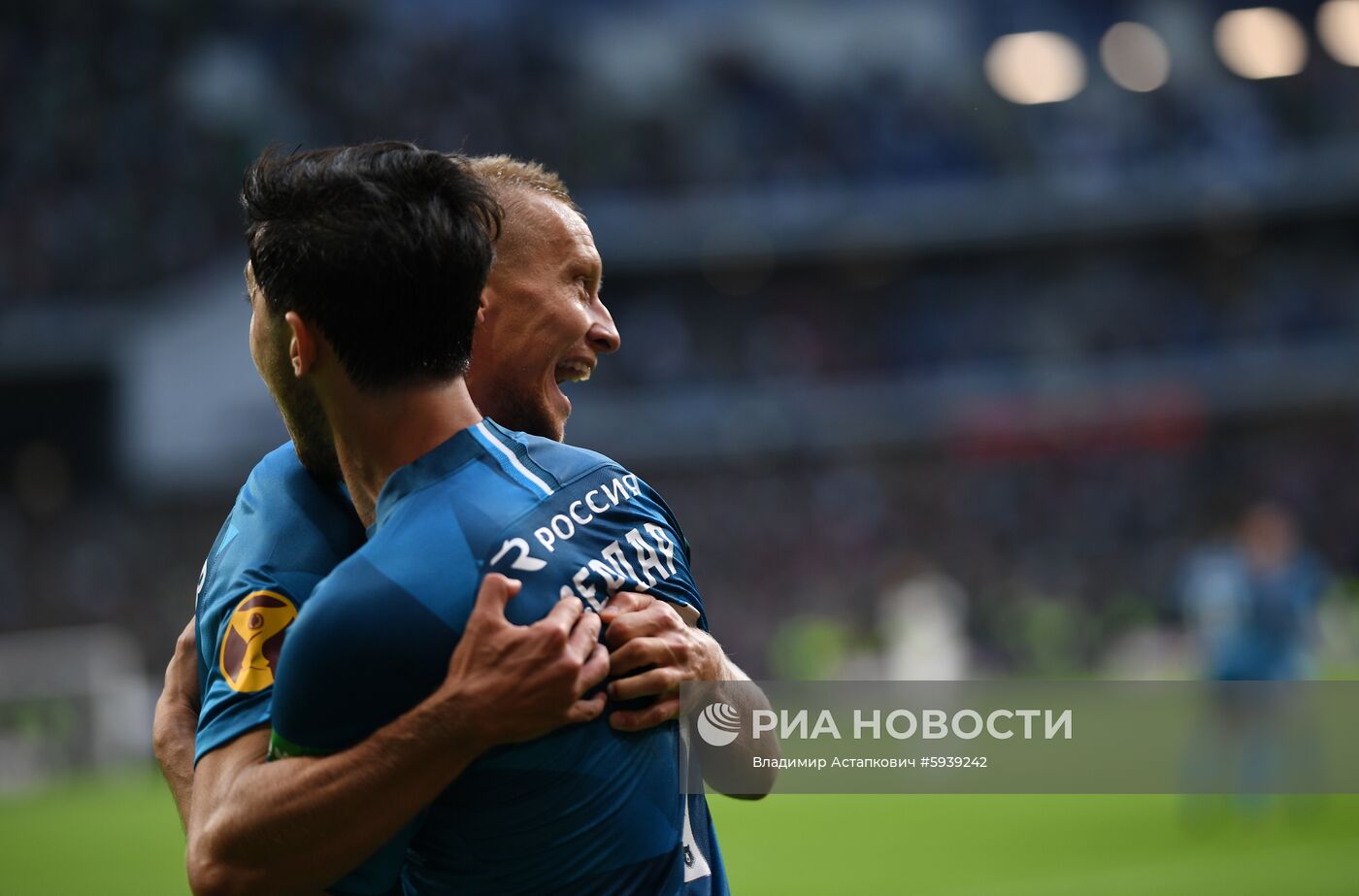 Футбол. Суперкубок России. Матч "Зенит" - "Локомотив"