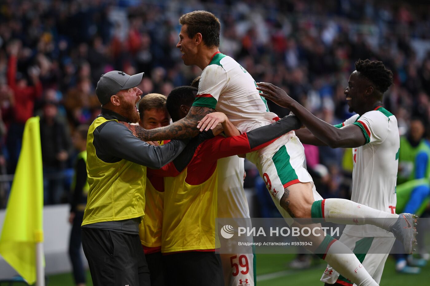 Футбол. Суперкубок России. Матч "Зенит" - "Локомотив"